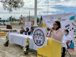 Apoyan con pipas de agua a familias en Benito Juárez