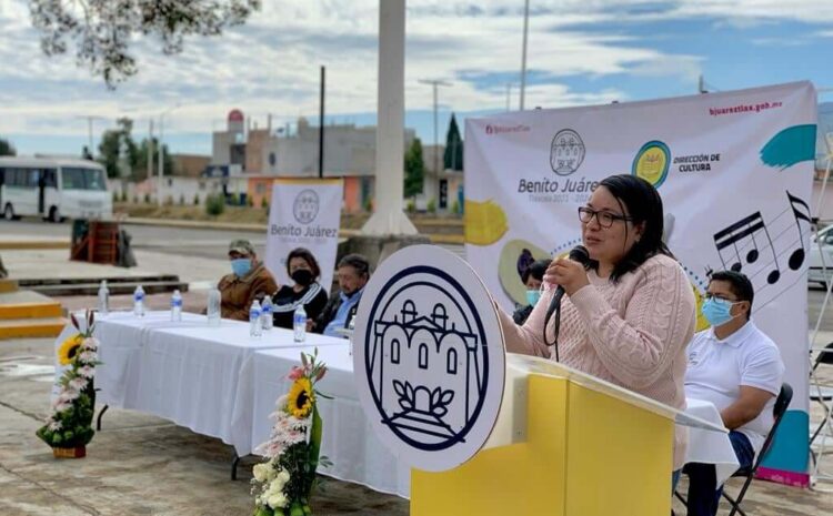  Apoyan con pipas de agua a familias en Benito Juárez